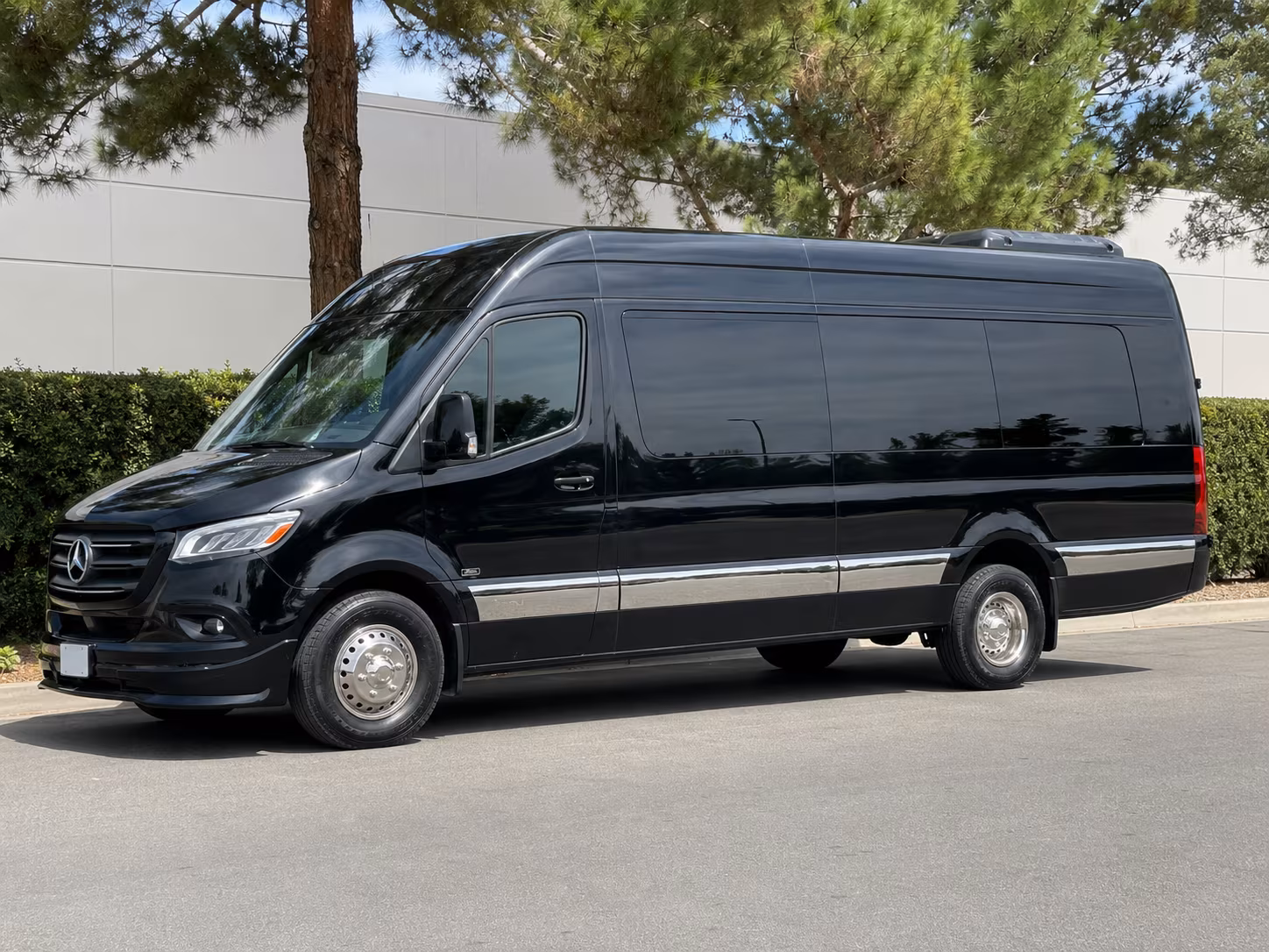 white plains airport transportation onboard seating